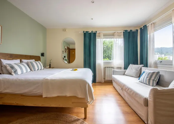 德诺斯蒂酒店 *